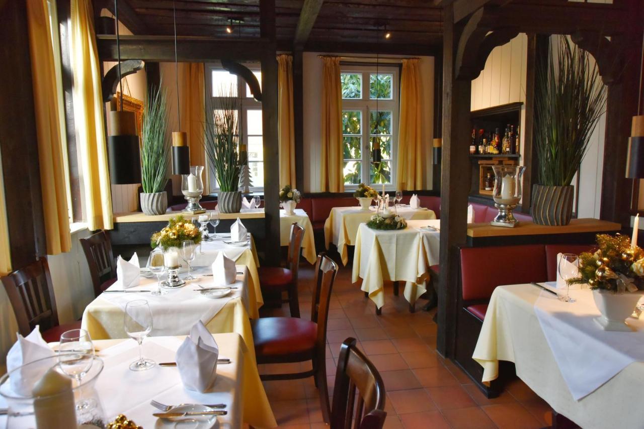 Klosterschänke Hude Hotel Ferienwohnungen Restaurant Café Exterior foto